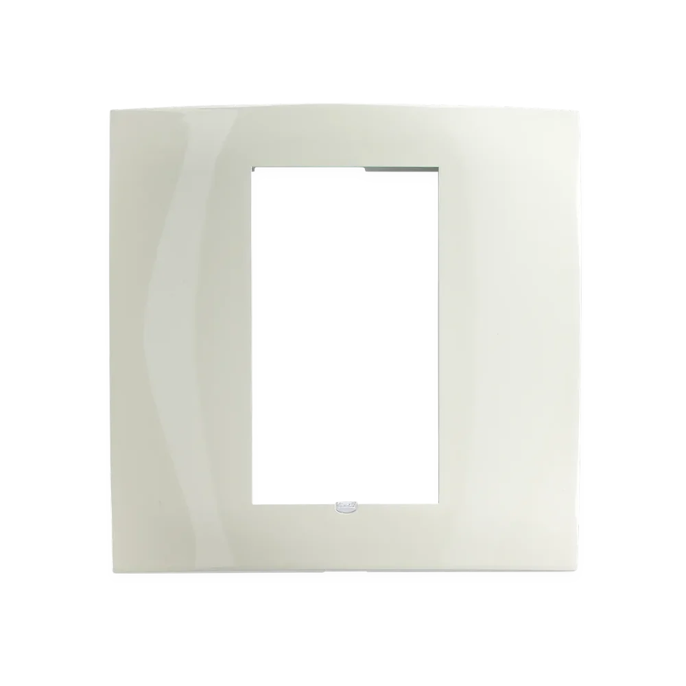 C4-SFP1-LA, Square Single Faceplate (Light Almond)